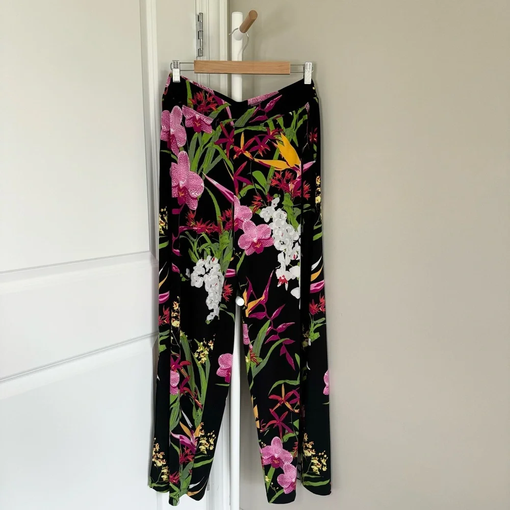 G.I.L.I. Jetsetter Side Slit Pants - Picture 2 of 7